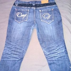 COOGI DESIGNER JEAN CAPRI SIZE 7/8
